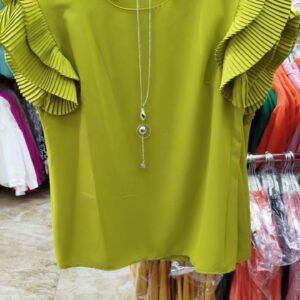 Quality stock ladies top available in all sizes.