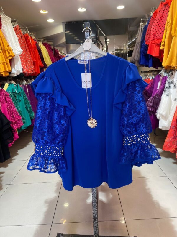 Quality stock ladies top available in all sizes.